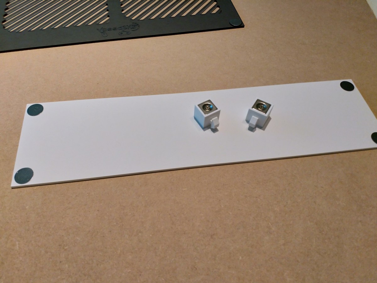 Desk PC 2.0 Update: Gluing the magnetic sheets for cover installation
